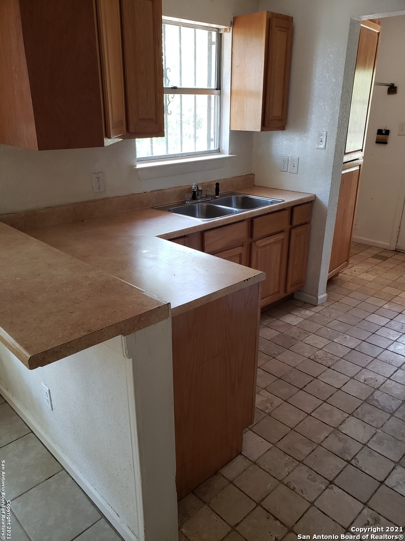 634 Hood Street San Antonio TX 78208