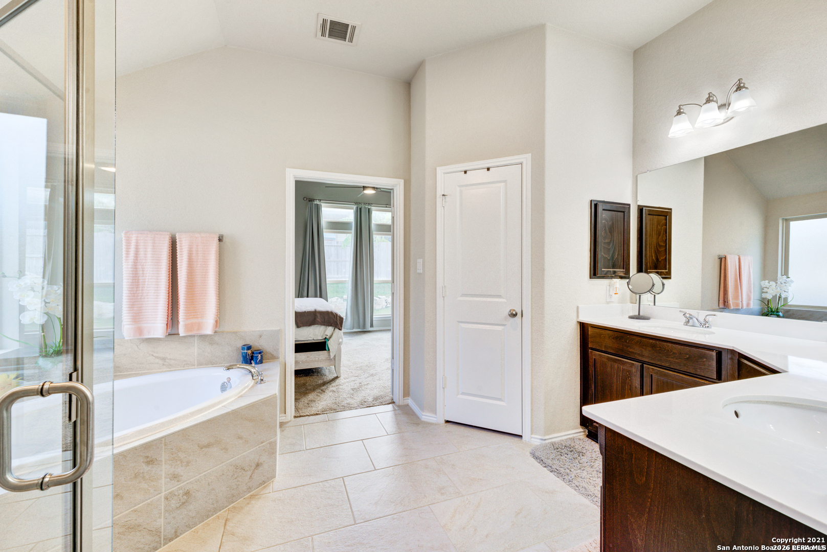 2051 Hardee Pass San Antonio TX 78253
