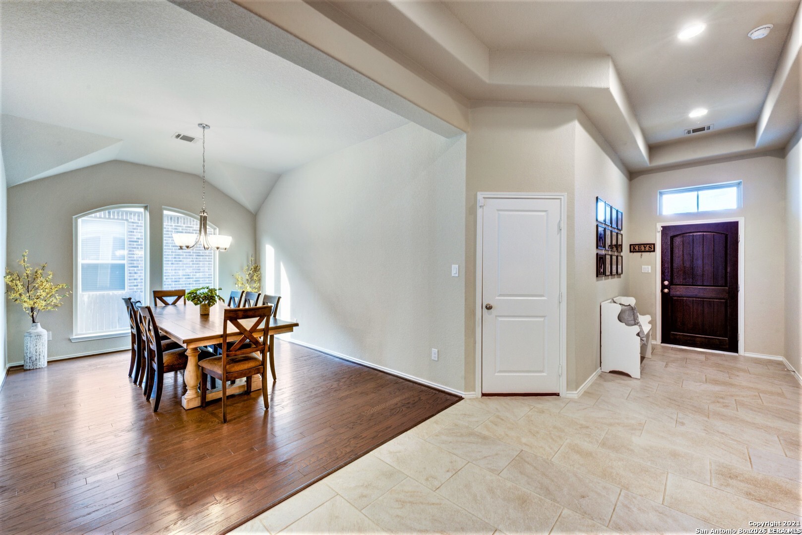 2051 Hardee Pass San Antonio TX 78253