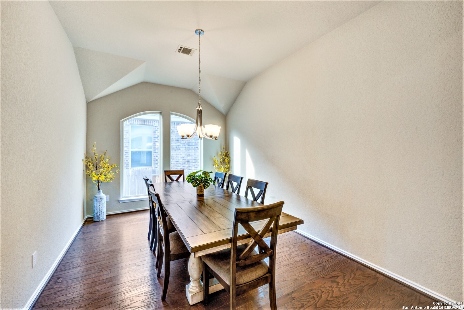 2051 Hardee Pass San Antonio TX 78253