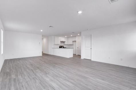 15003 Greenfield Mill San Antonio TX 78254