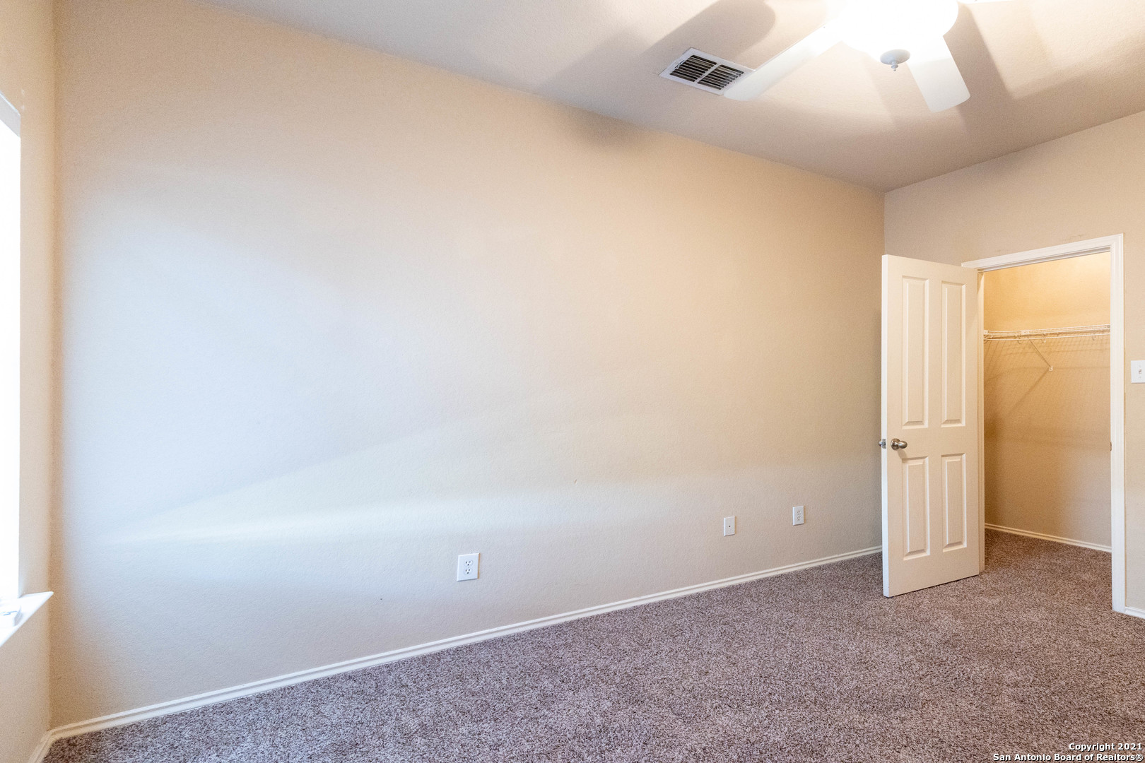 906 Ashbury Bluff San Antonio TX 78245