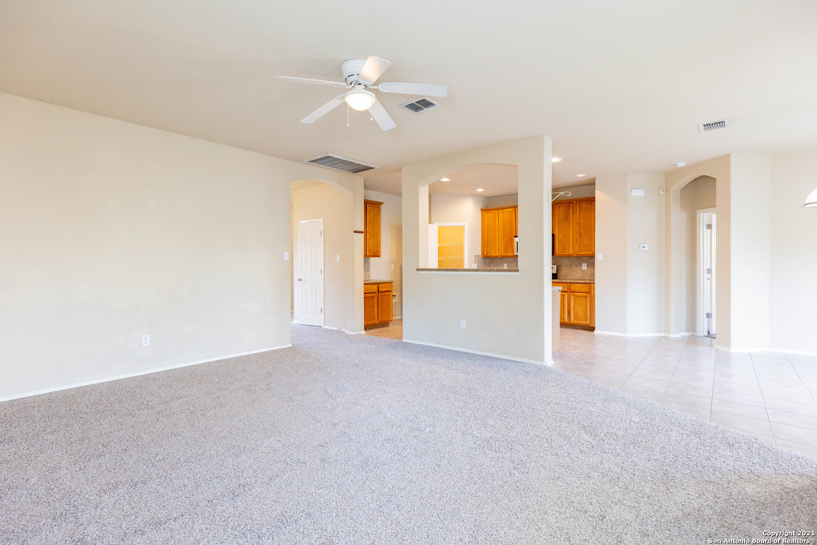 906 Ashbury Bluff San Antonio TX 78245