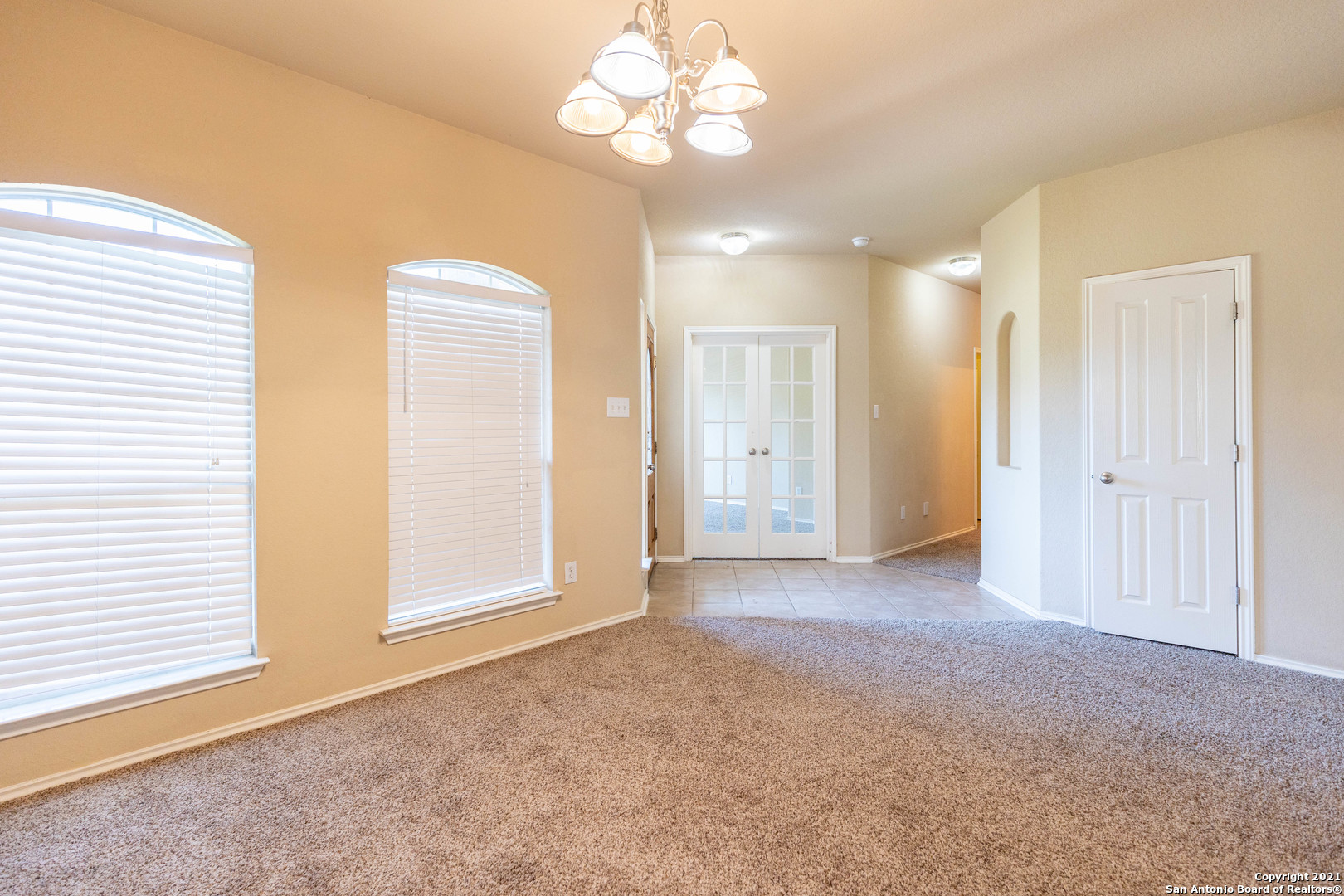 906 Ashbury Bluff San Antonio TX 78245