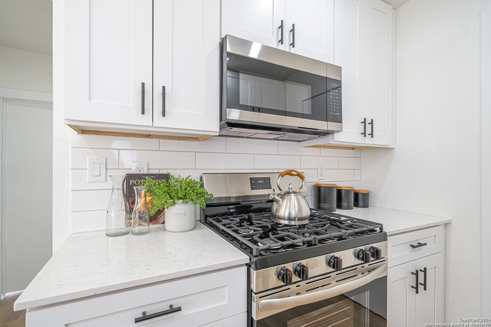4339 Waikiki Drive San Antonio TX 78218