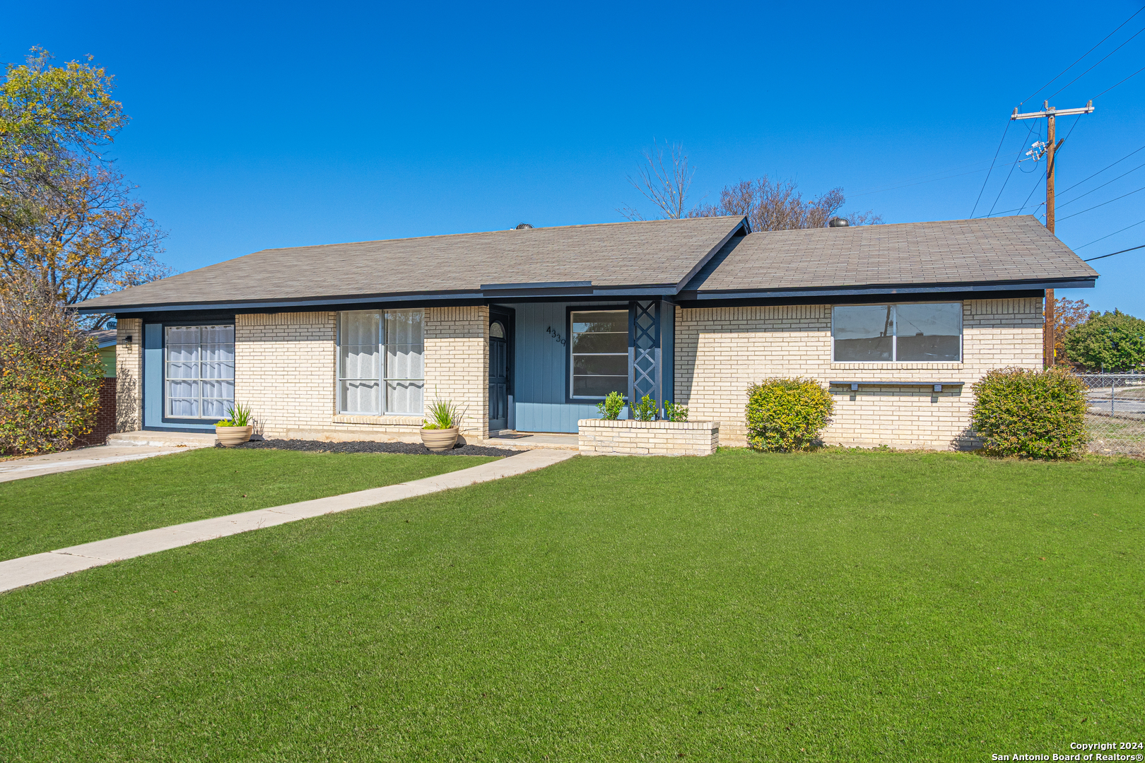 4339 Waikiki Drive San Antonio TX 78218