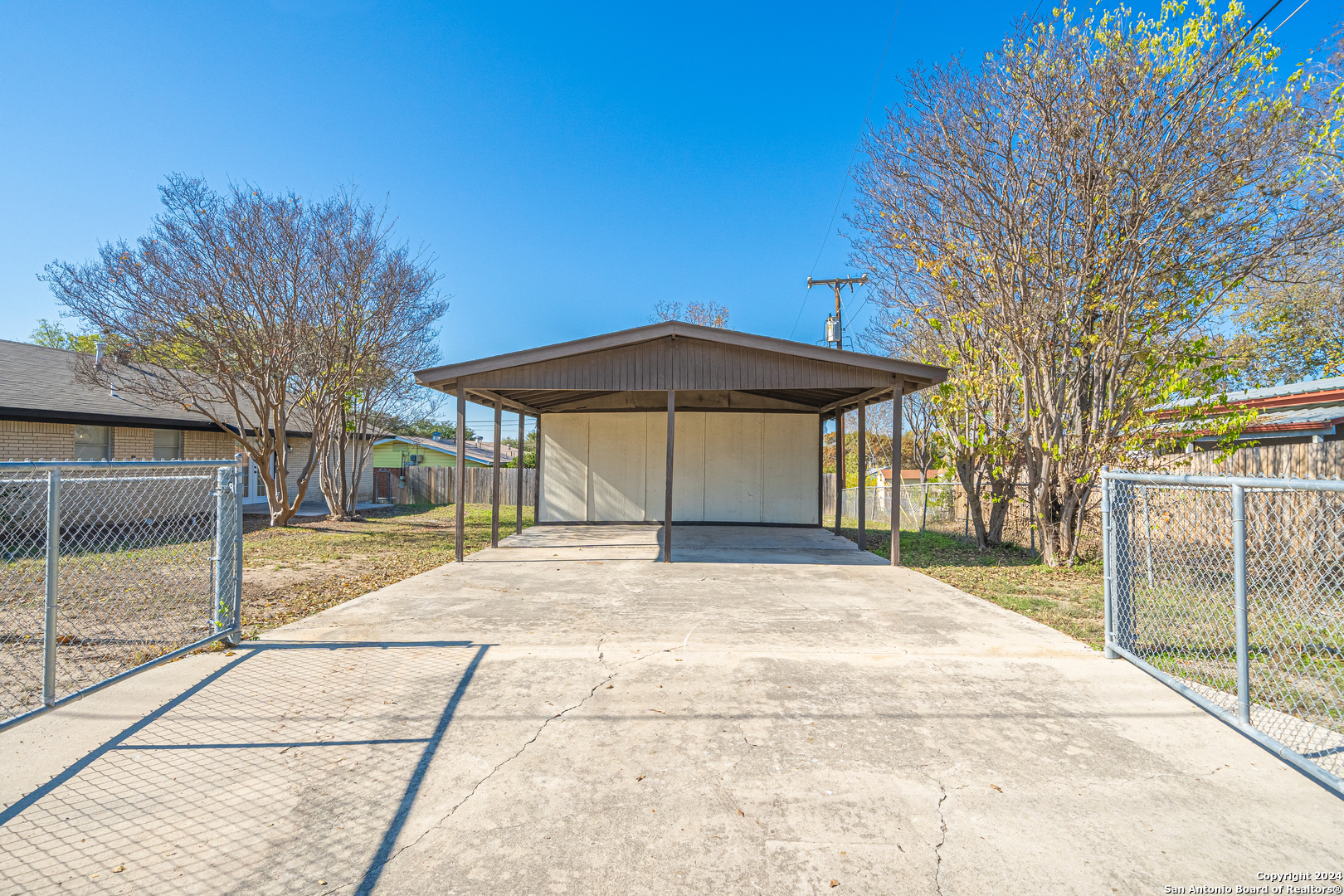4339 Waikiki Drive San Antonio TX 78218