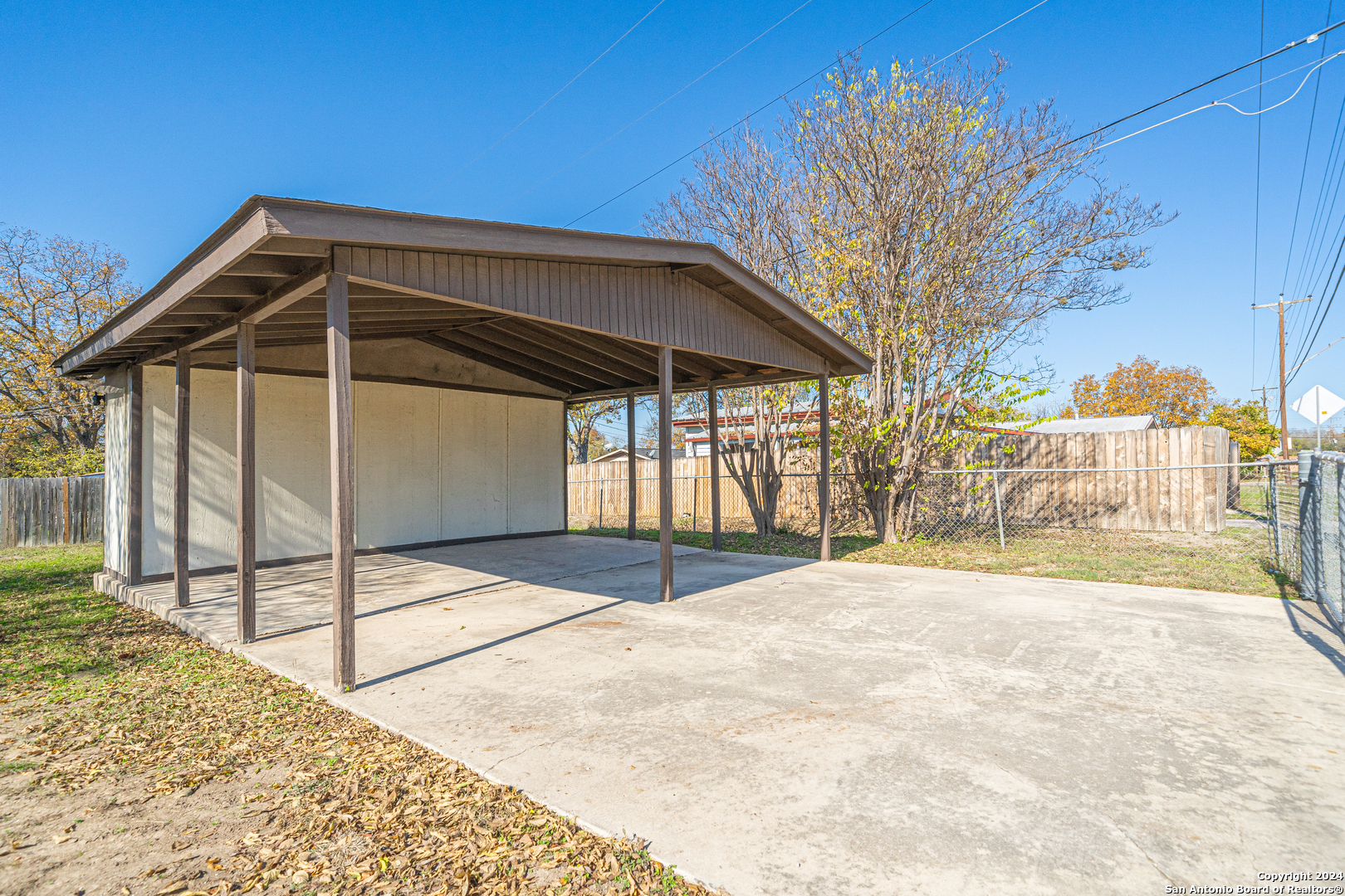4339 Waikiki Drive San Antonio TX 78218