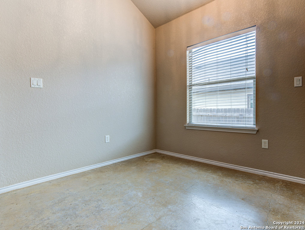 1042 Carolyn Cove New Braunfels TX 78130