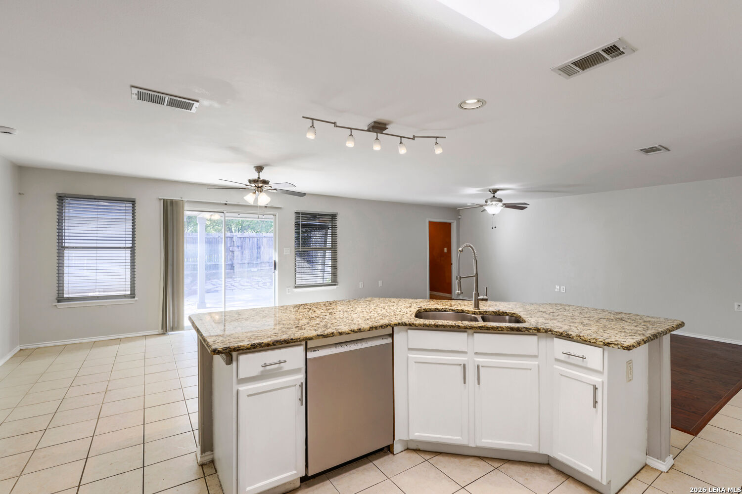 5727 Spring Heights San Antonio TX 78247