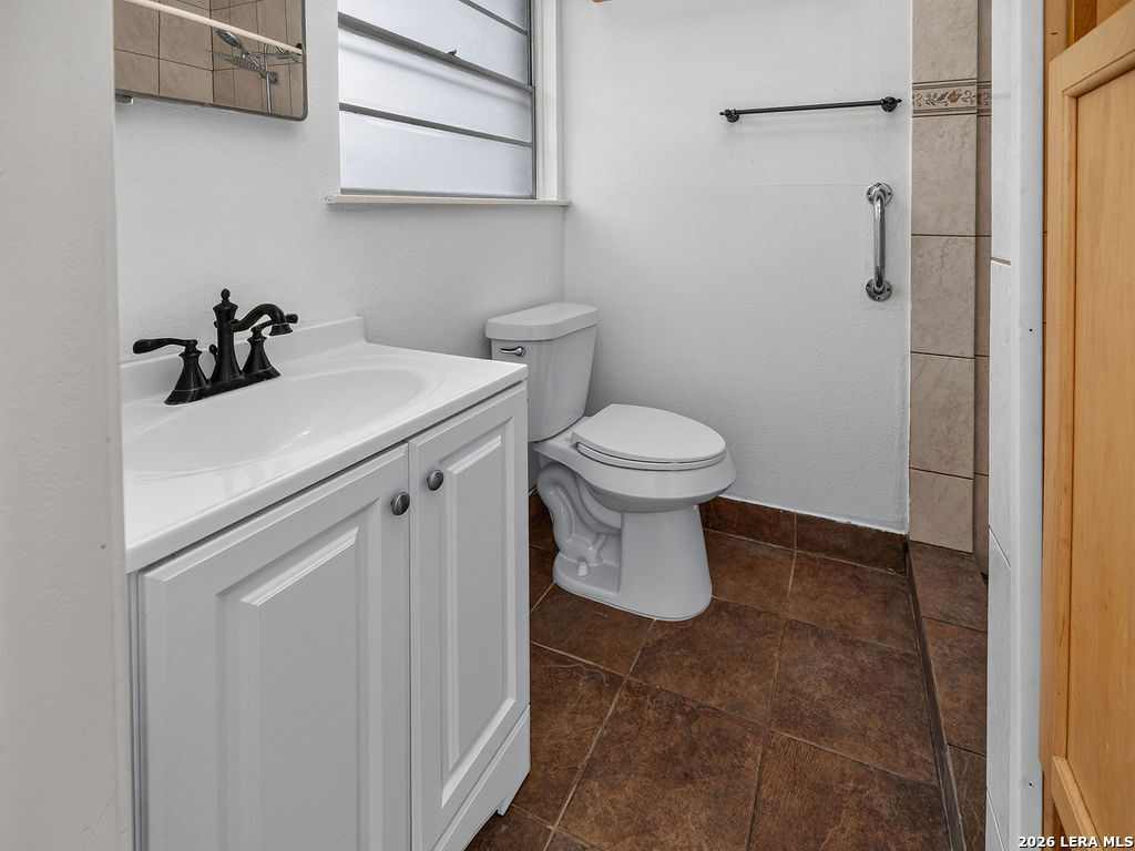 8011 Pistol Lane San Antonio TX 78227