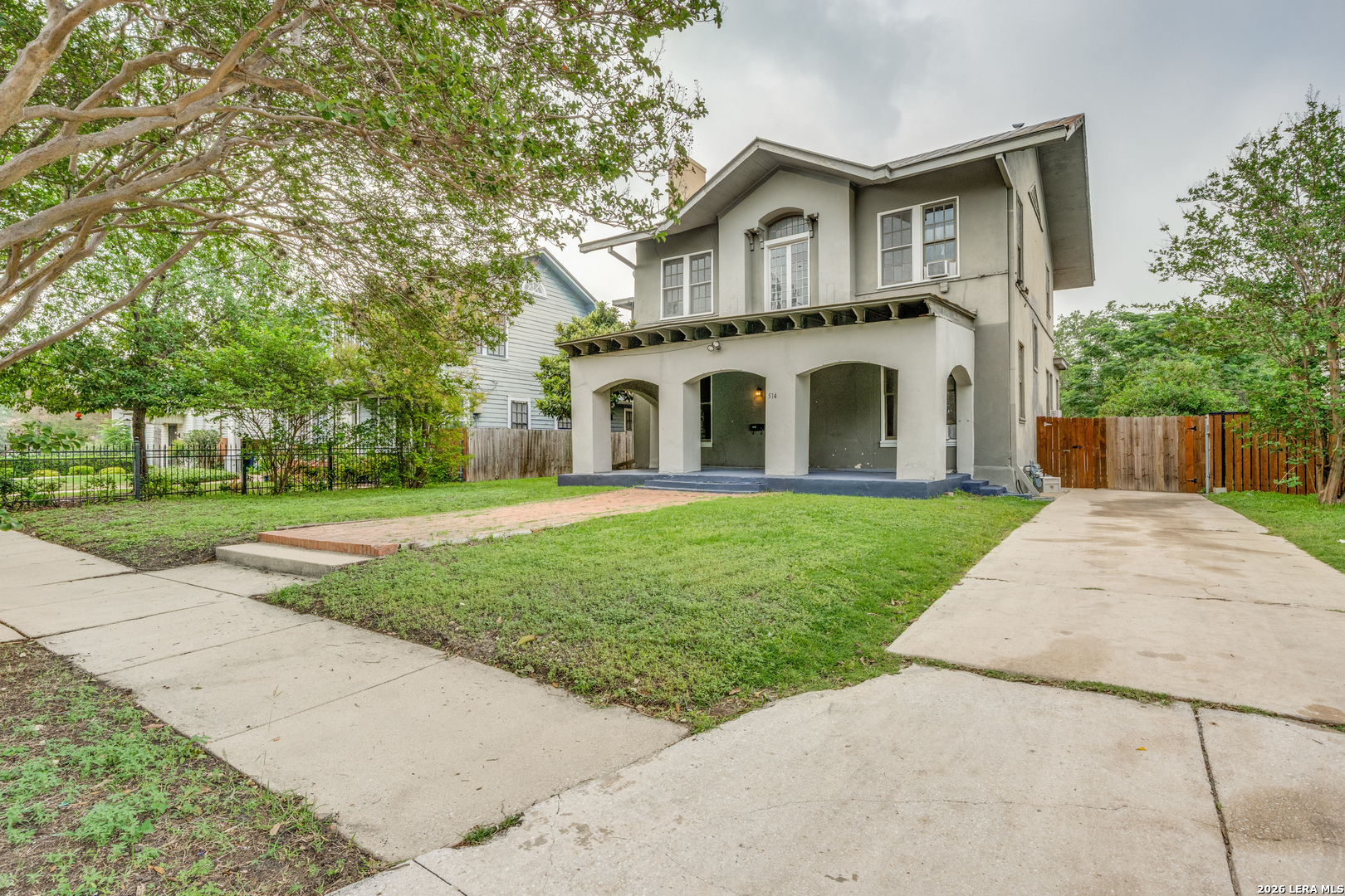 514 E Park Avenue San Antonio TX 78212