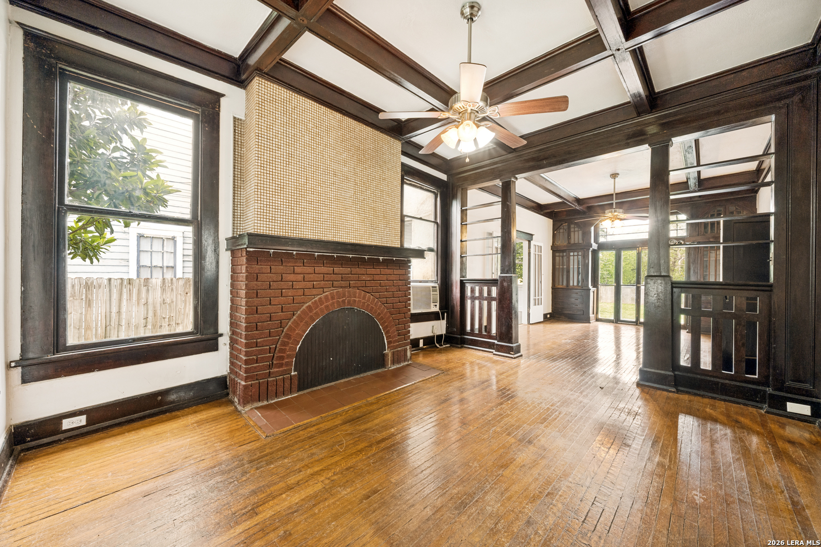 514 E Park Avenue San Antonio TX 78212