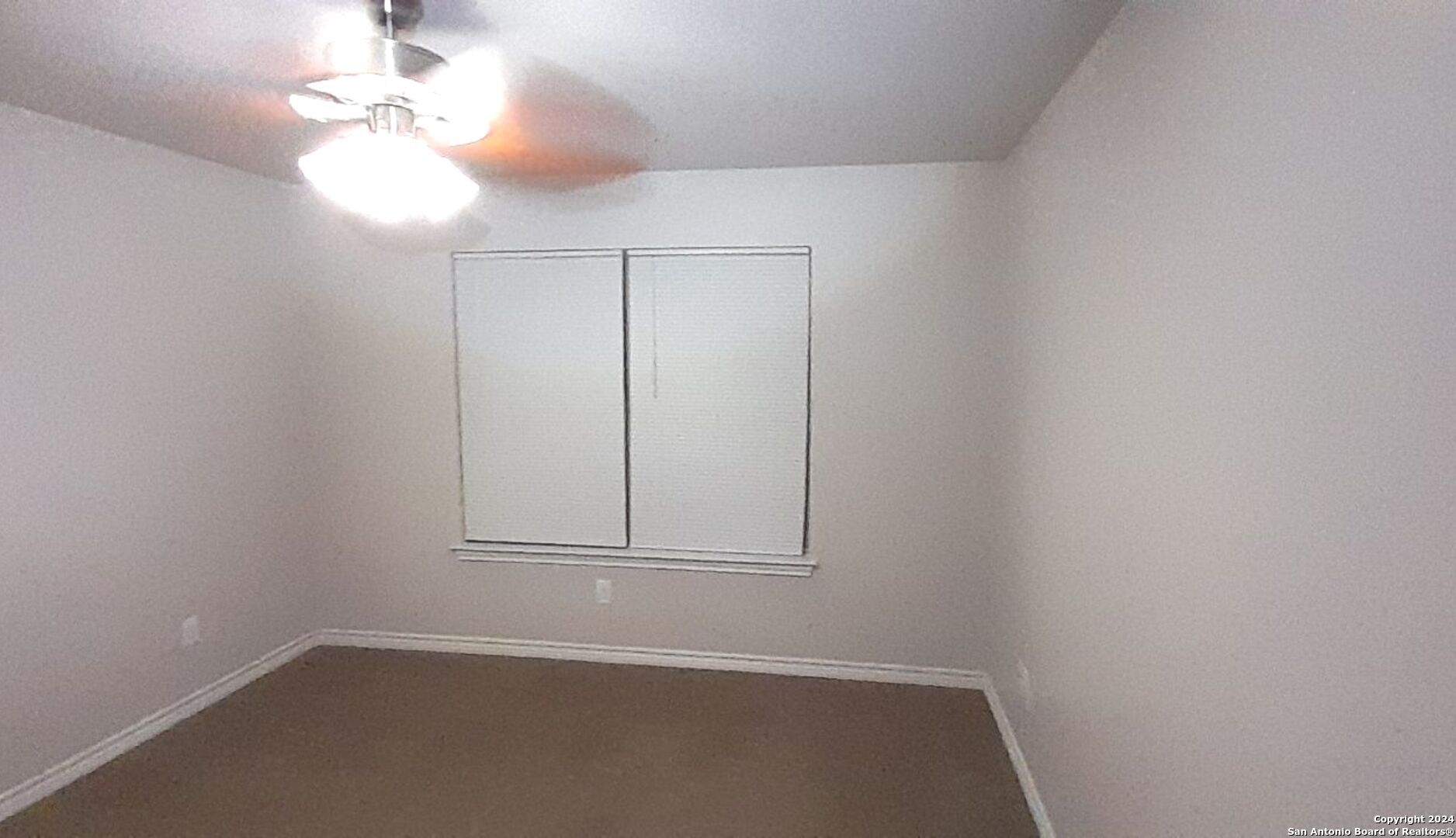 112 Lone Oak Floresville TX 78114