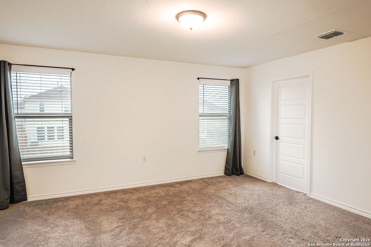 5527 Castle Brook Drive San Antonio TX 78218