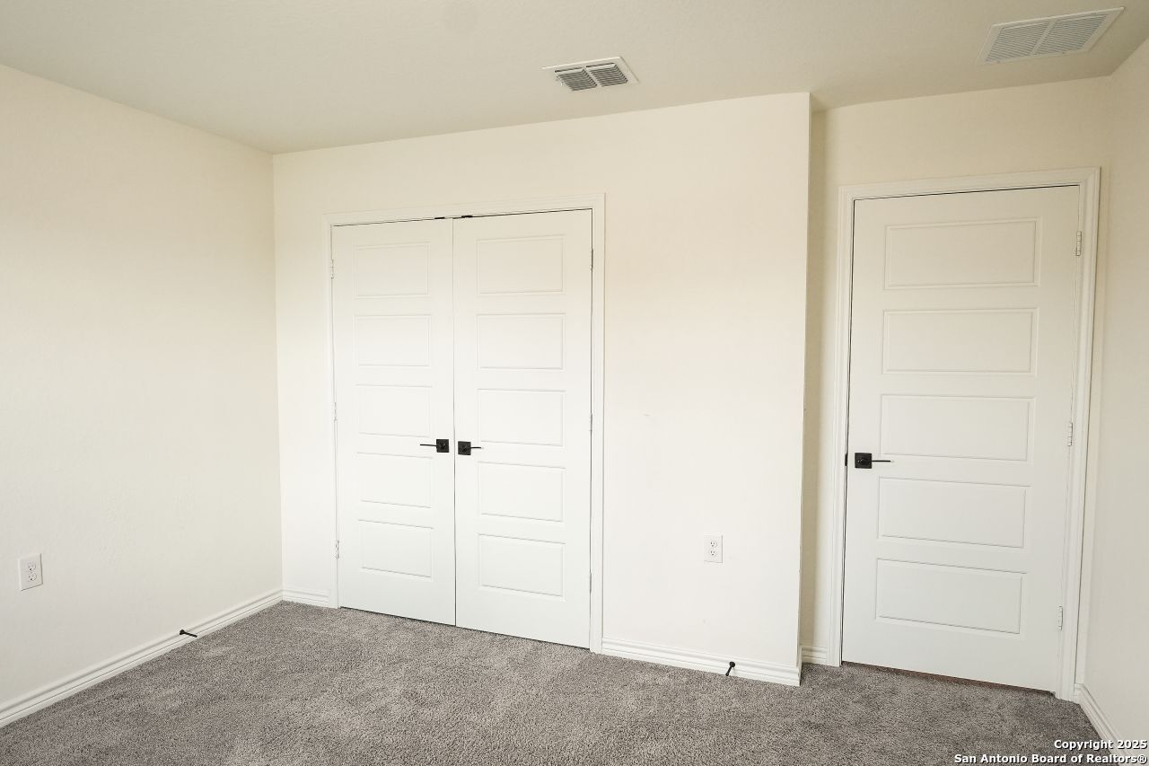 5527 Castle Brook Drive San Antonio TX 78218