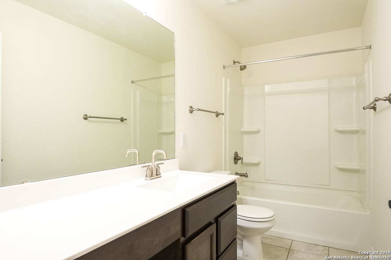 5527 Castle Brook Drive San Antonio TX 78218