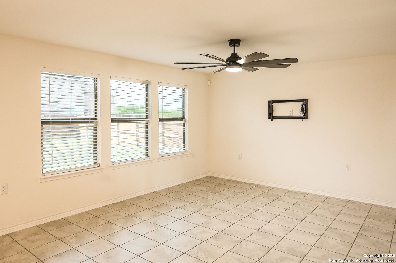 5527 Castle Brook Drive San Antonio TX 78218