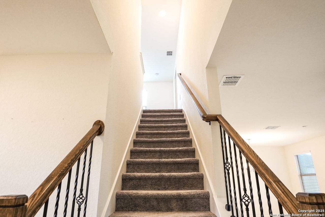 5527 Castle Brook Drive San Antonio TX 78218