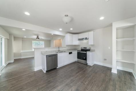 1627 W Mariposa Drive San Antonio TX 78201