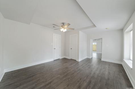 1627 W Mariposa Drive San Antonio TX 78201