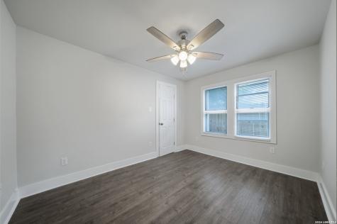 1627 W Mariposa Drive San Antonio TX 78201