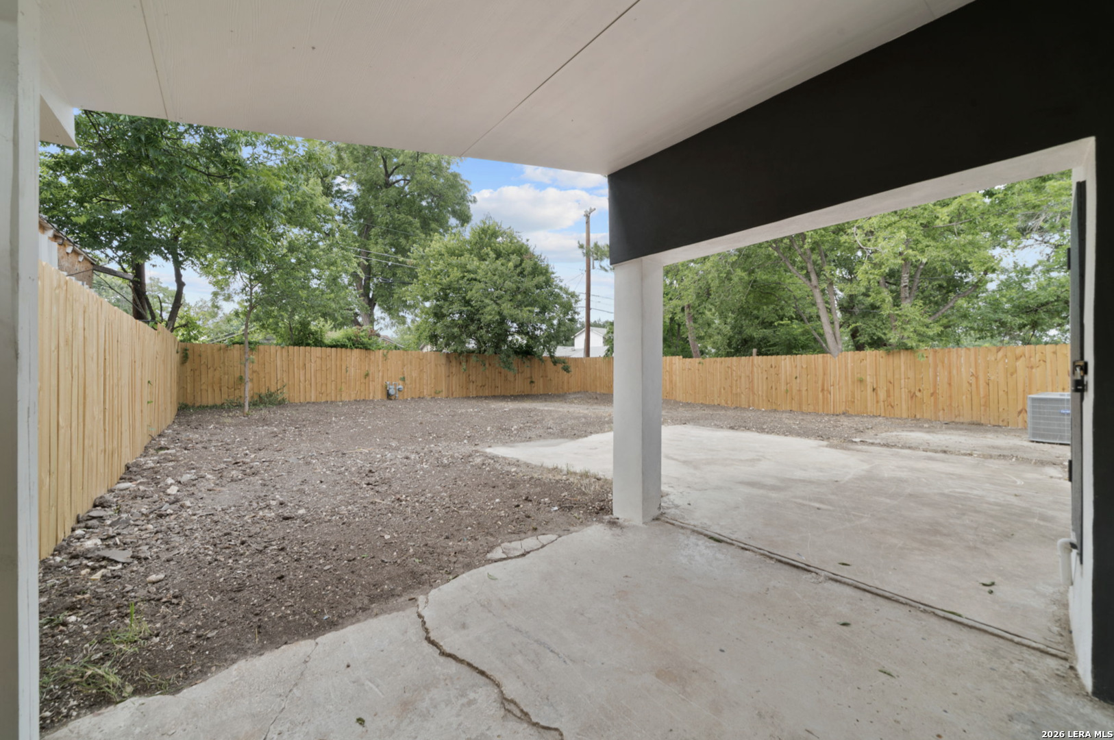 1627 W Mariposa Drive San Antonio TX 78201
