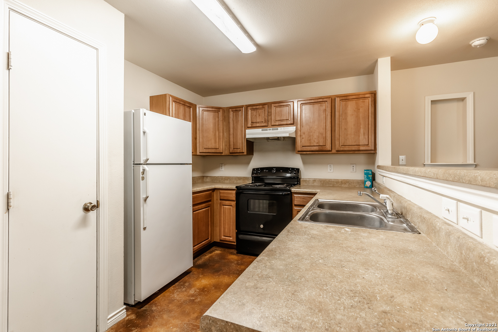 5018 Summit Pass San Antonio TX 78229