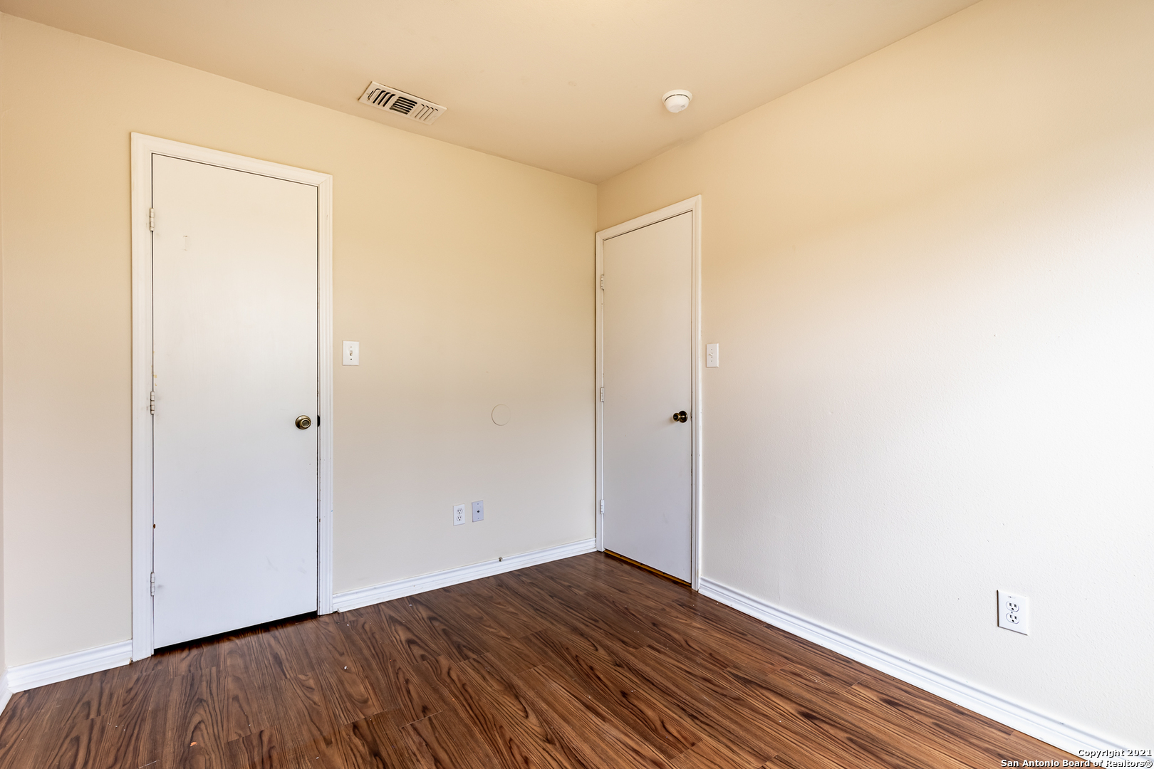 5018 Summit Pass San Antonio TX 78229