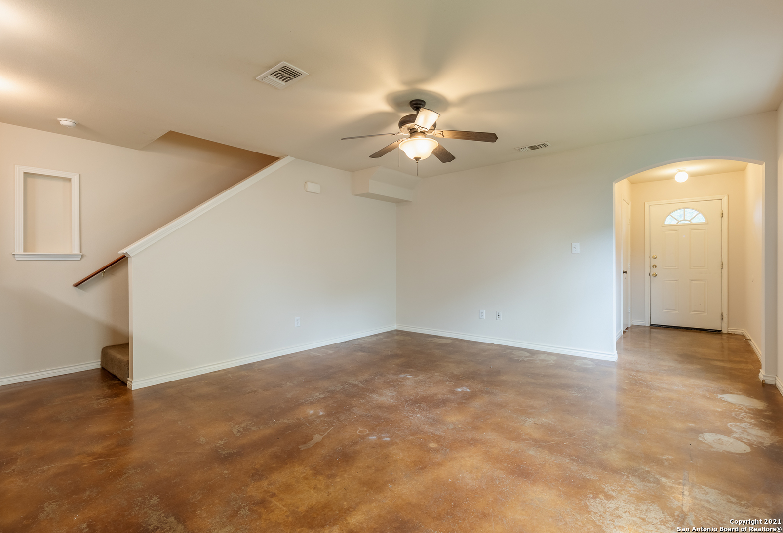 5018 Summit Pass San Antonio TX 78229