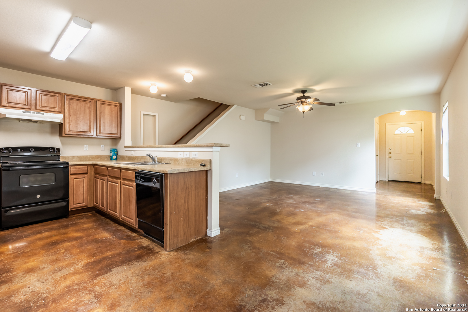 5018 Summit Pass San Antonio TX 78229