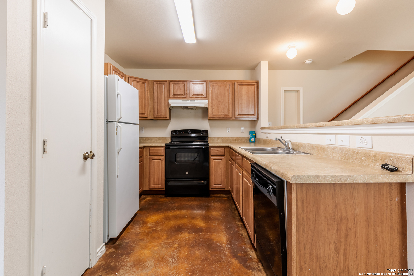 5018 Summit Pass San Antonio TX 78229