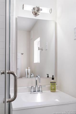 302 E Cevallos San Antonio TX 78204