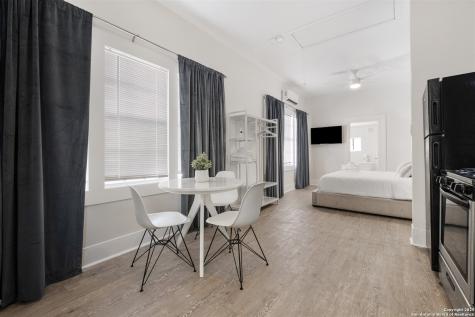 302 E Cevallos San Antonio TX 78204