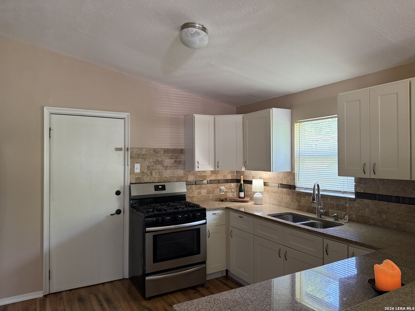 438 Sumner Drive San Antonio TX 78209