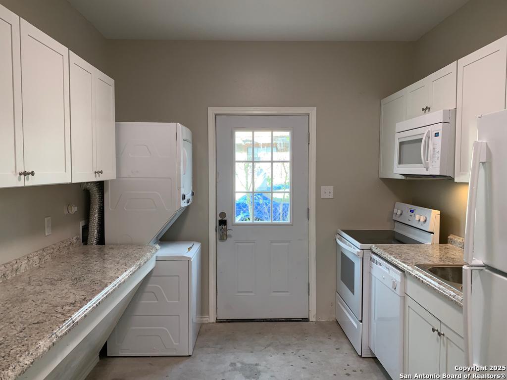 642 N San Gabriel San Antonio TX 78228