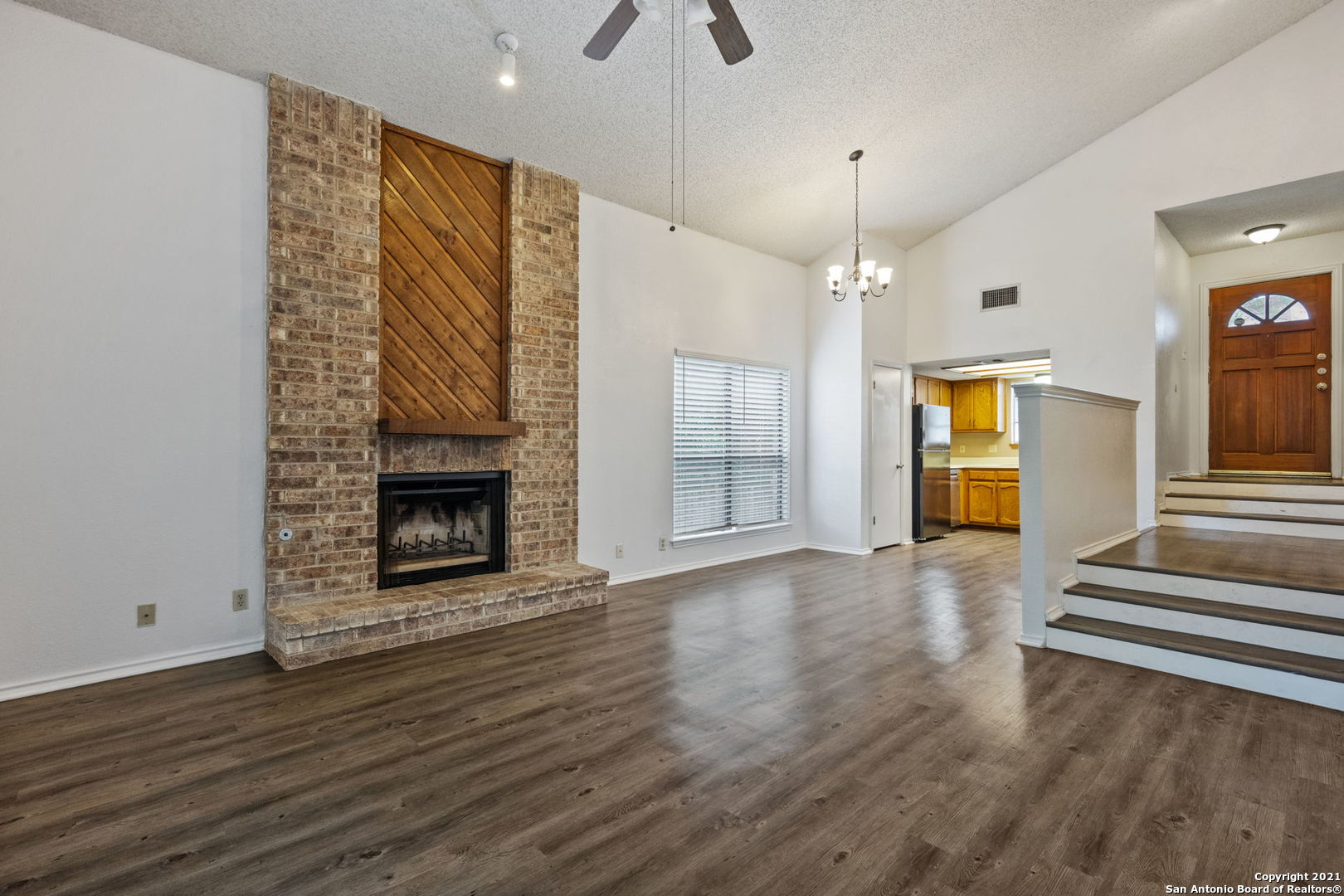 6406 Brook Cove San Antonio TX 78240