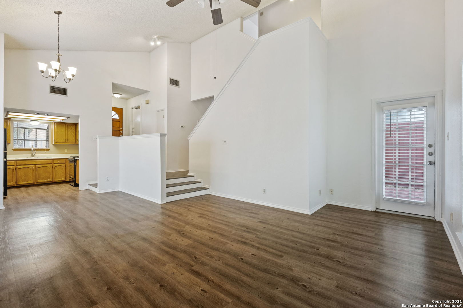 6406 Brook Cove San Antonio TX 78240