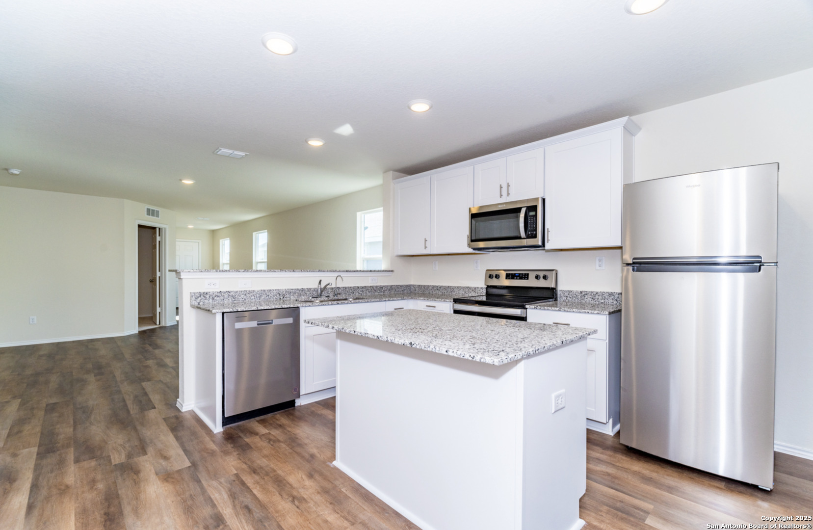 5911 Rolling Glen San Antonio TX 78218