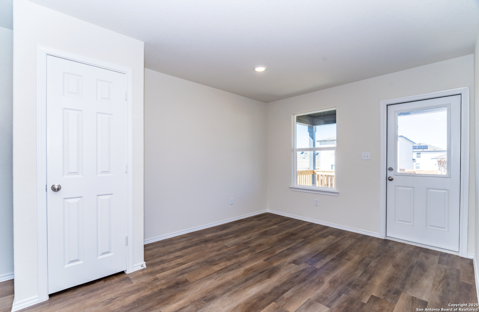 5911 Rolling Glen San Antonio TX 78218