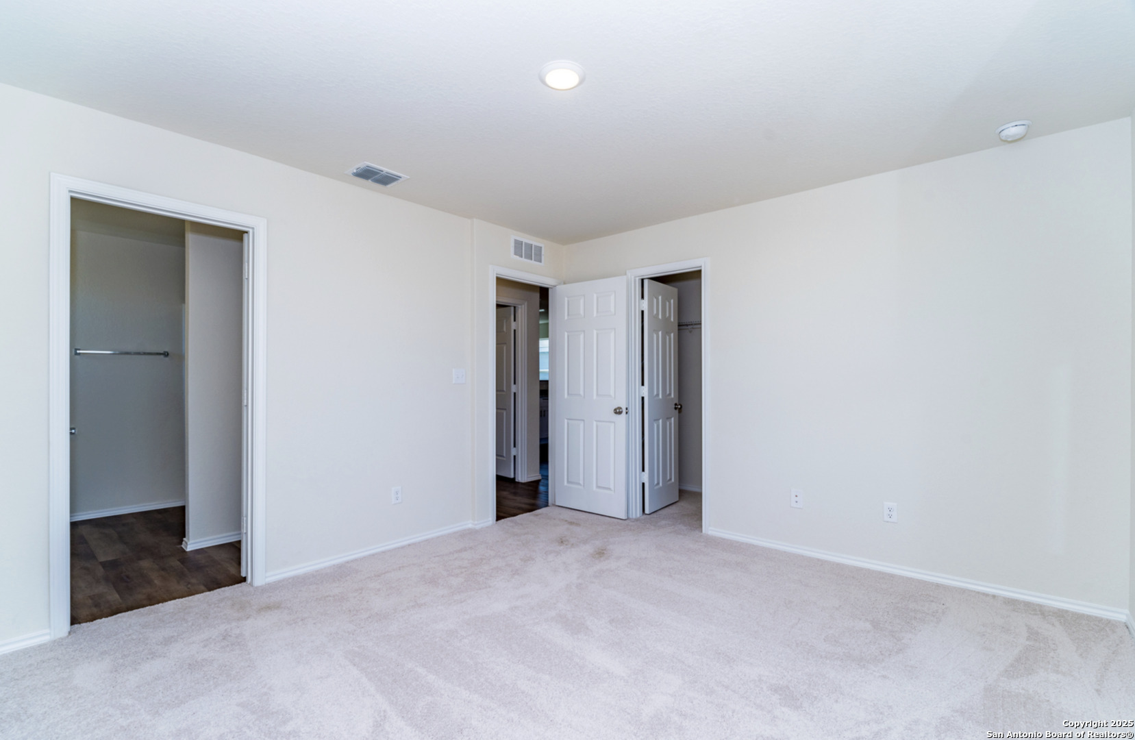 5911 Rolling Glen San Antonio TX 78218