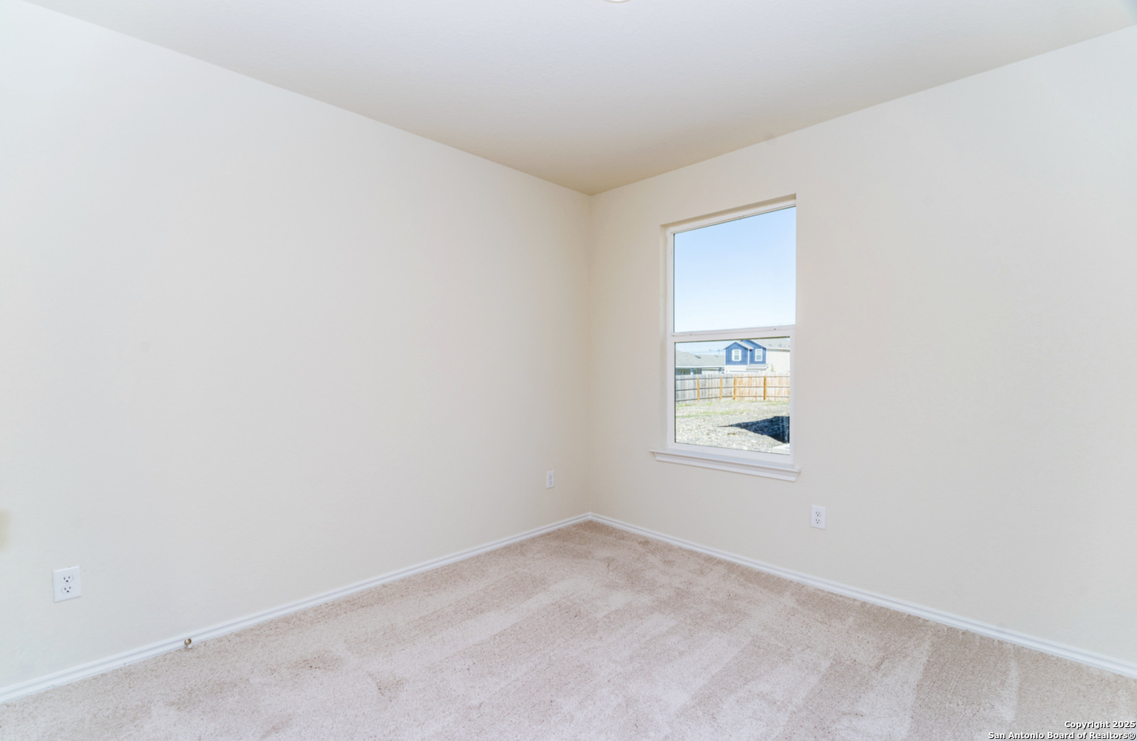 5911 Rolling Glen San Antonio TX 78218