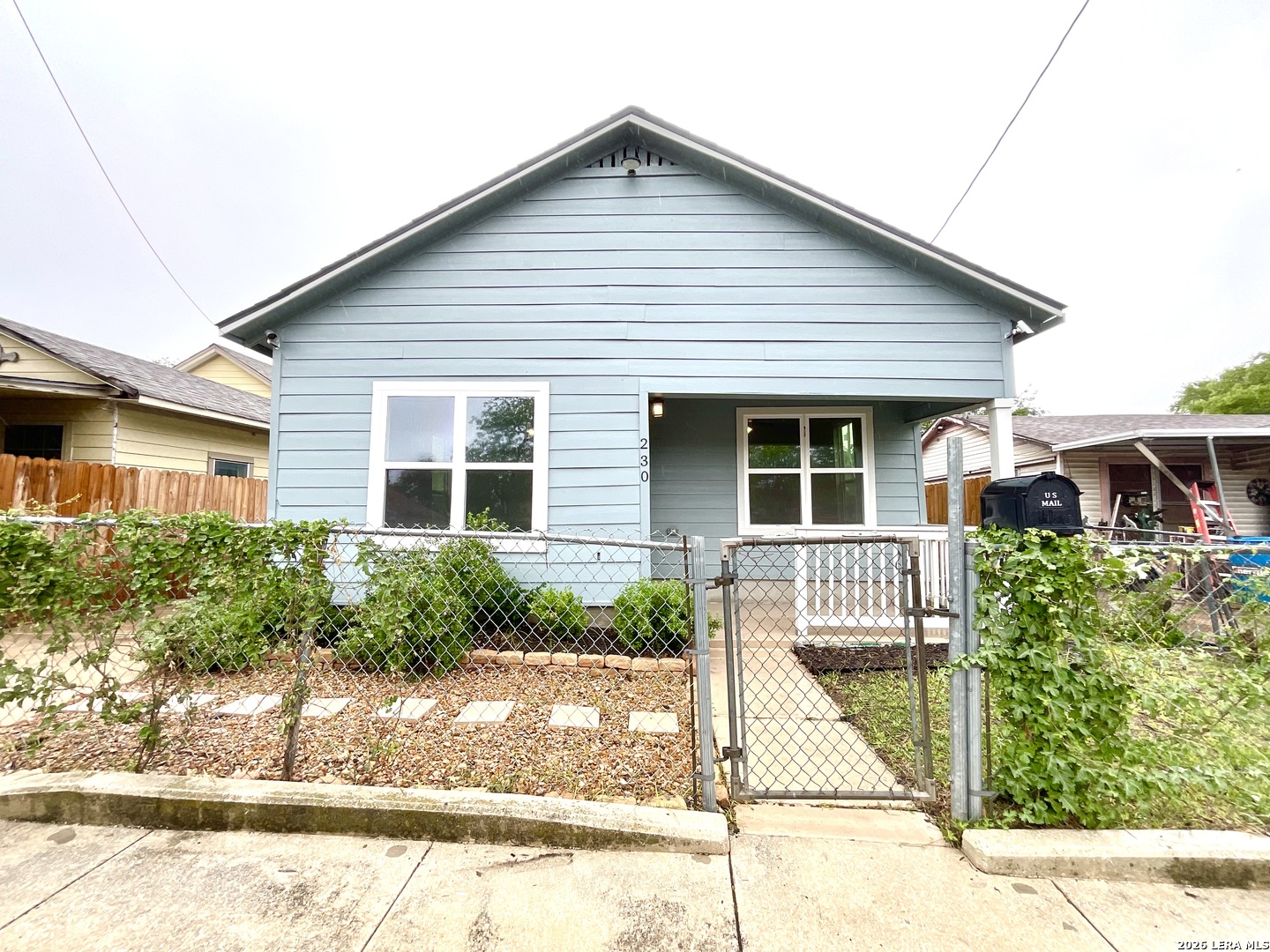 230 Micklejohn San Antonio TX 78207