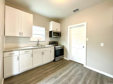 230 Micklejohn San Antonio TX 78207