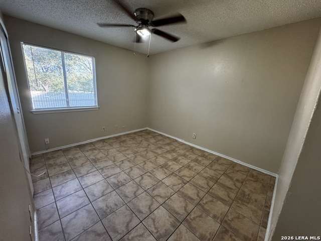 5212 Meadow Field San Antonio TX 78250