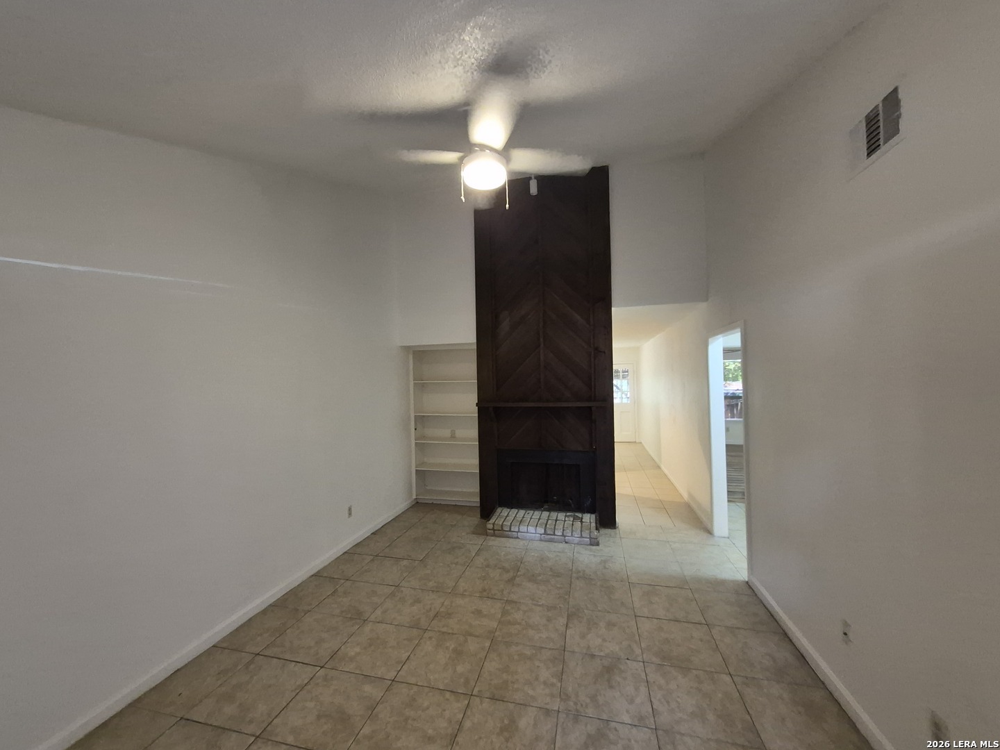13136 Los Espanada Street San Antonio TX 78233