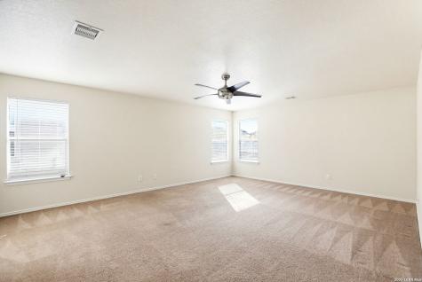 6011 Higbee Mill San Antonio TX 78247