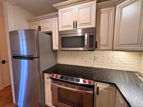 7709 Broadway San Antonio TX 78209