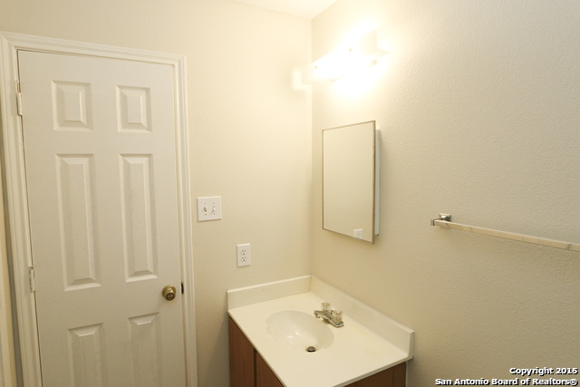 9919 Rainbow Creek San Antonio TX 78245