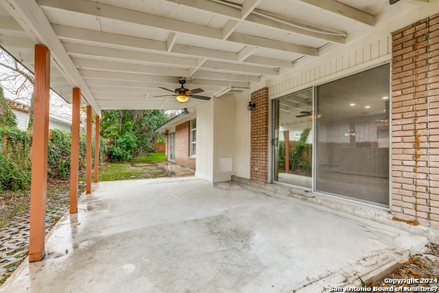 511 E Hathaway Drive San Antonio TX 78209